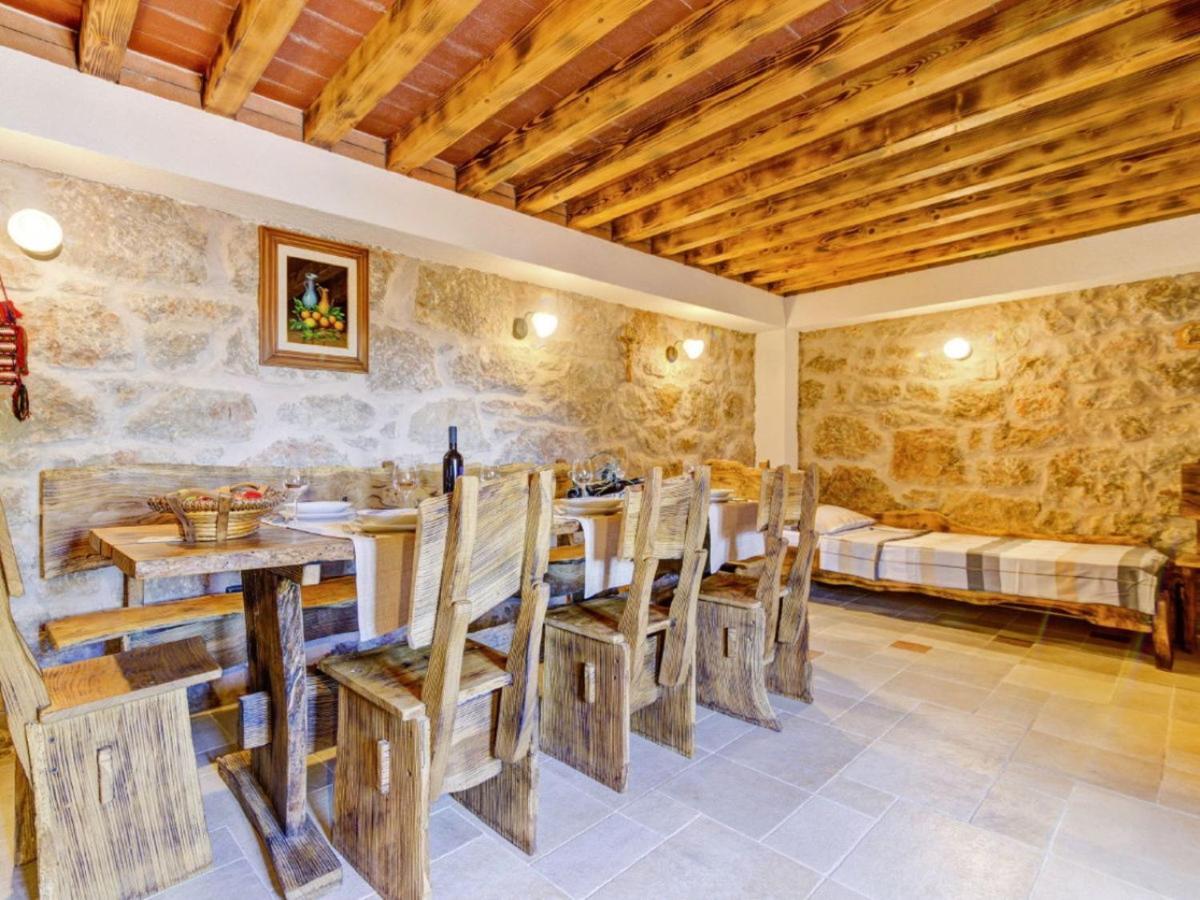 Lovely Holiday Home In Starigrad Luaran gambar