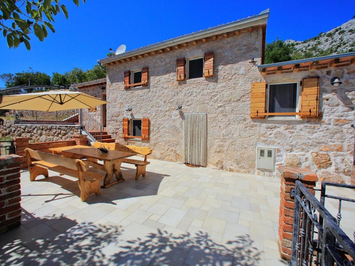 Lovely Holiday Home In Starigrad Luaran gambar