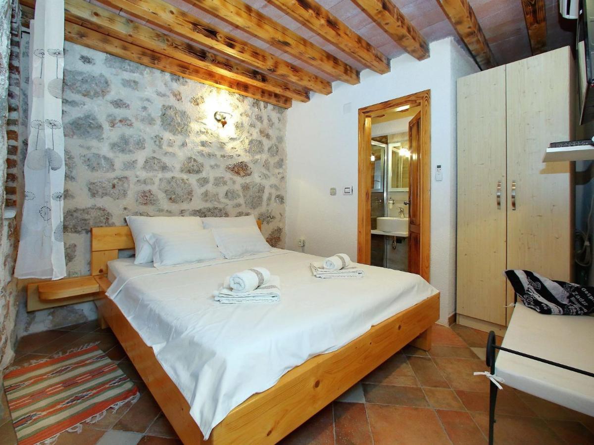 Lovely Holiday Home In Starigrad Luaran gambar