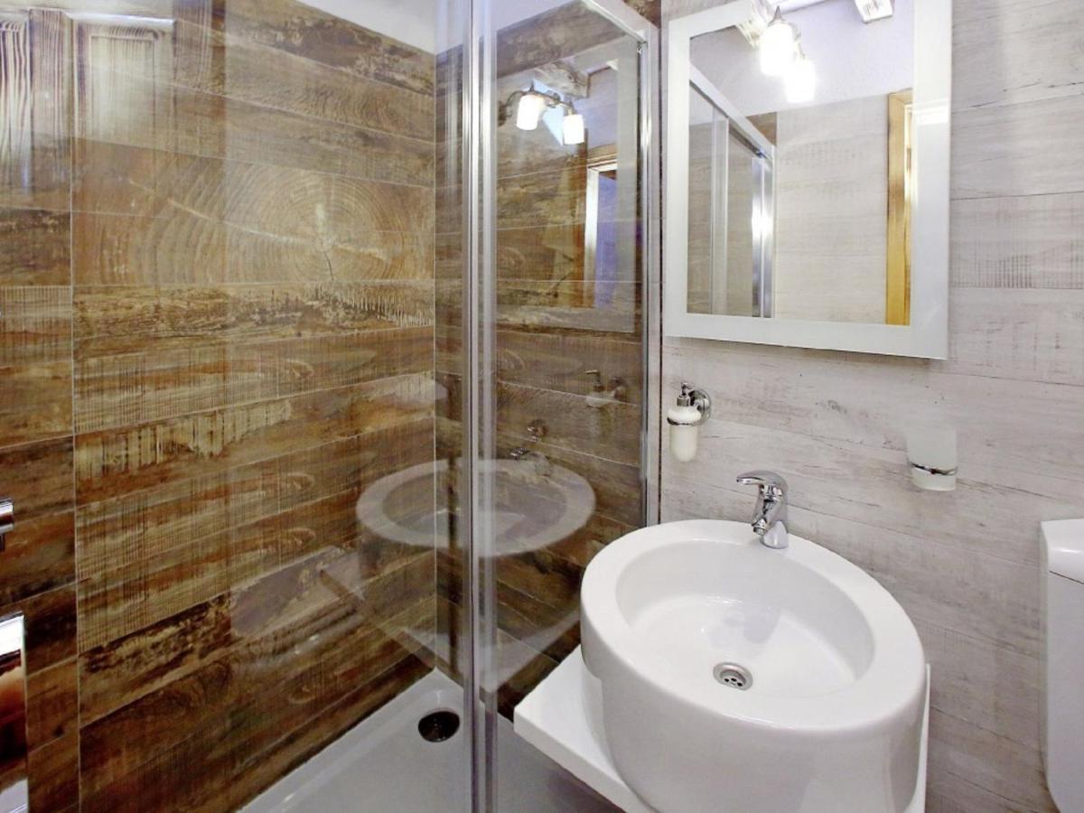 Lovely Holiday Home In Starigrad Luaran gambar