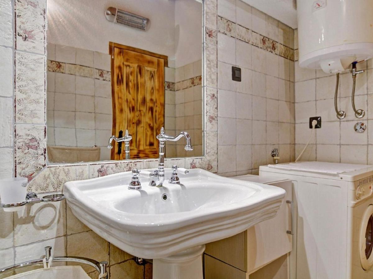 Lovely Holiday Home In Starigrad Luaran gambar