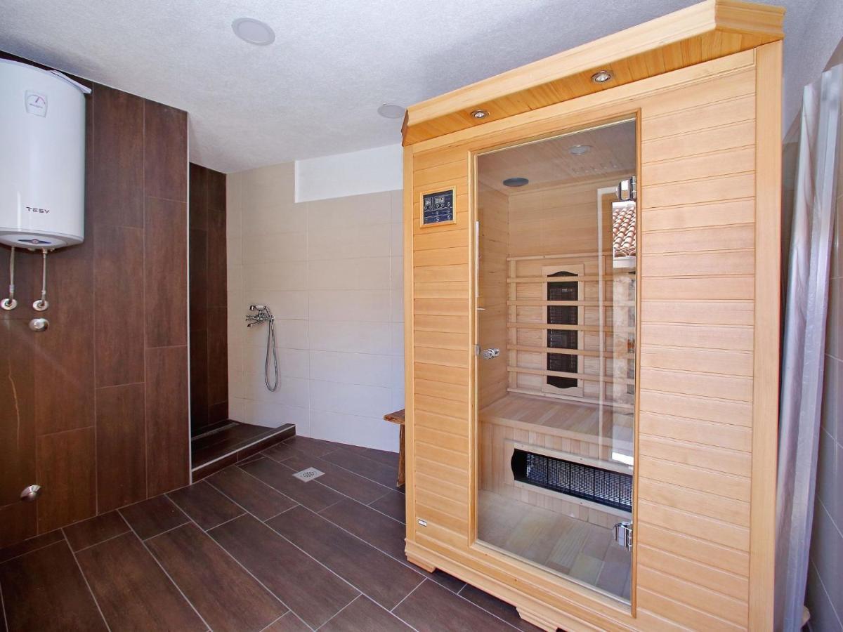 Lovely Holiday Home In Starigrad Luaran gambar