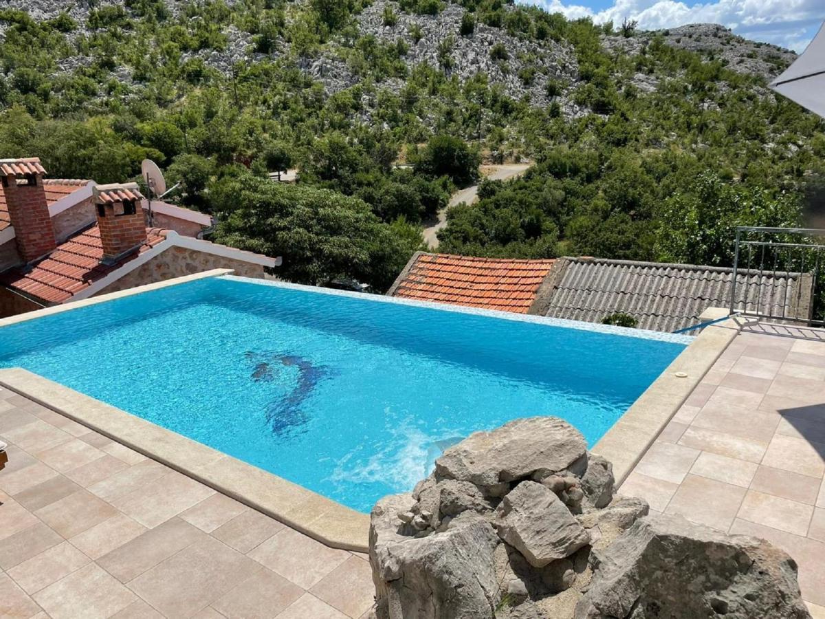 Lovely Holiday Home In Starigrad Luaran gambar